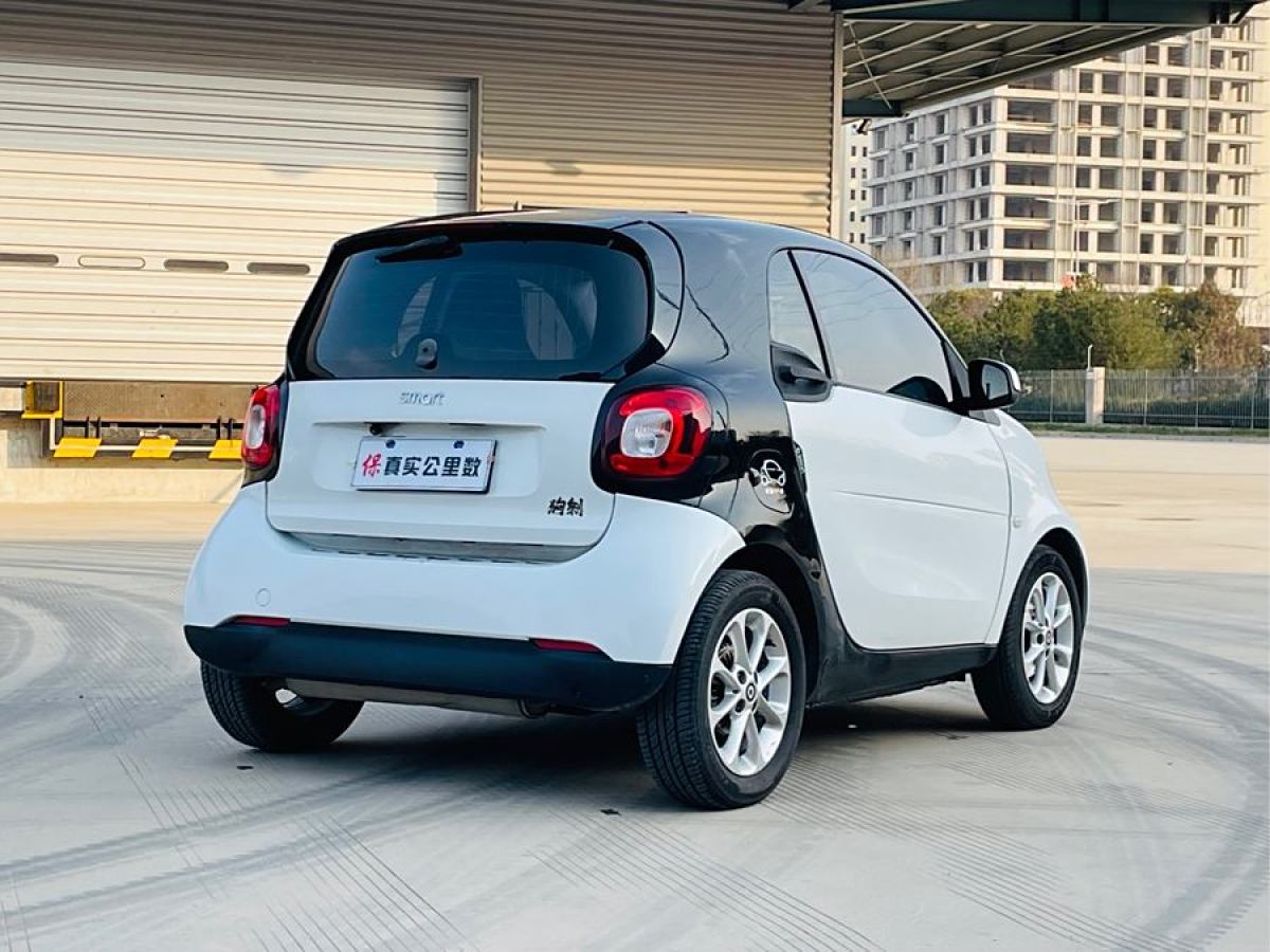 smart fortwo  2015款 1.0L 52千瓦硬頂靈動版圖片