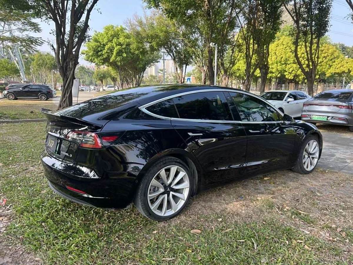 特斯拉 Model 3  2020款 改款 標準續(xù)航后驅(qū)升級版圖片