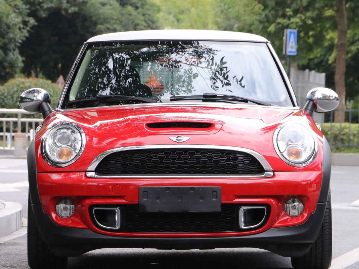 2013年9月MINI CLUBMAN  2011款 1.6T COOPER S