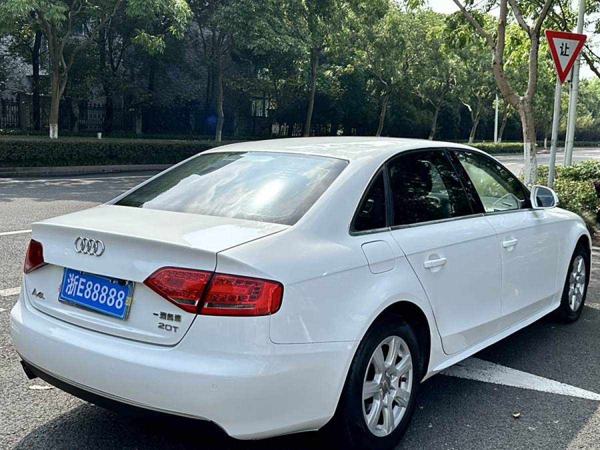 奧迪 奧迪A4L  2011款 2.0 TFSI 舒適型圖片