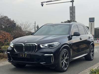 2023年8月 宝马 宝马X5 xDrive 40Li 尊享型M运动曜夜套装图片