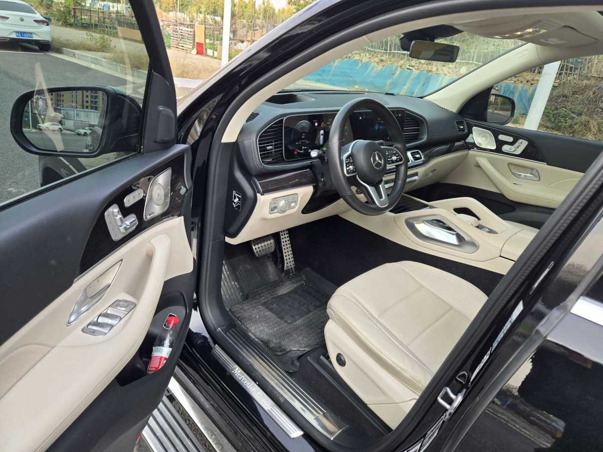 奔馳 奔馳GLS  2022款 改款 GLS 450 4MATIC 豪華型圖片