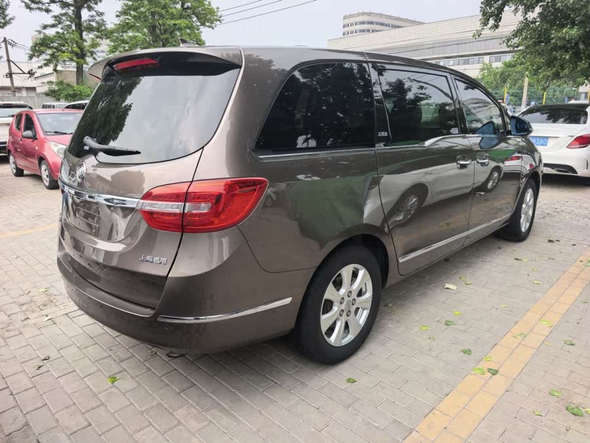 別克 GL8  2014款 3.0L XT豪華商務(wù)旗艦版圖片
