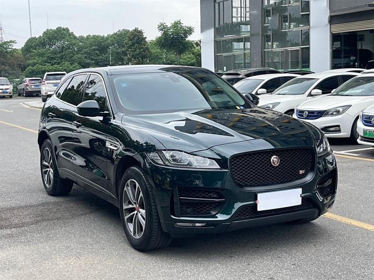 捷豹 F-PACE  2018款 2.0T 兩驅(qū)都市尊享版圖片