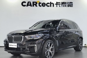 寶馬X5 寶馬 改款 xDrive 40Li M運(yùn)動(dòng)套裝