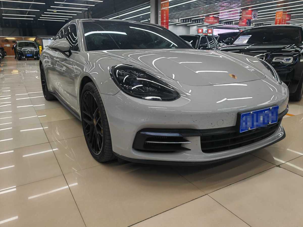 保時(shí)捷 Panamera  2019款 Panamera 4 行政加長(zhǎng)版 2.9T圖片