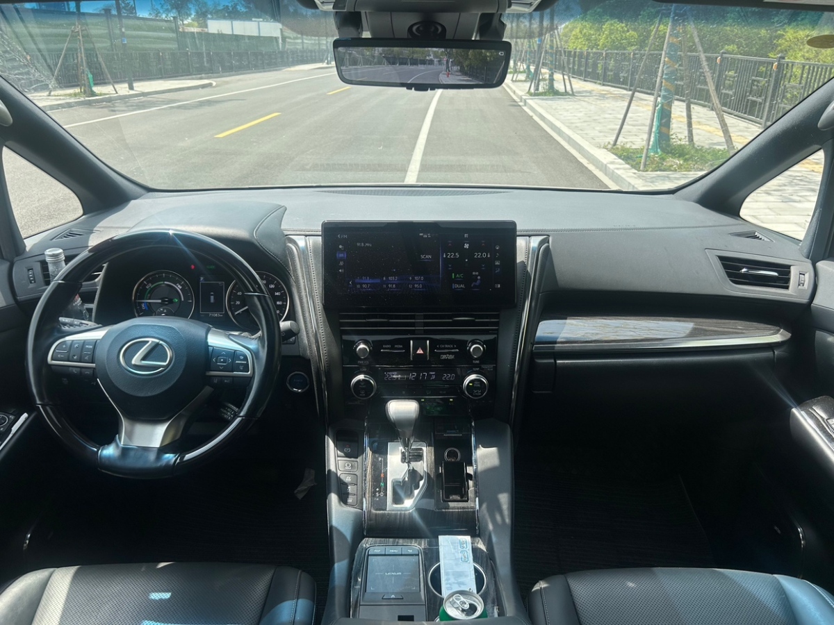 雷克薩斯 LM  2020款 300h 四座御世版圖片