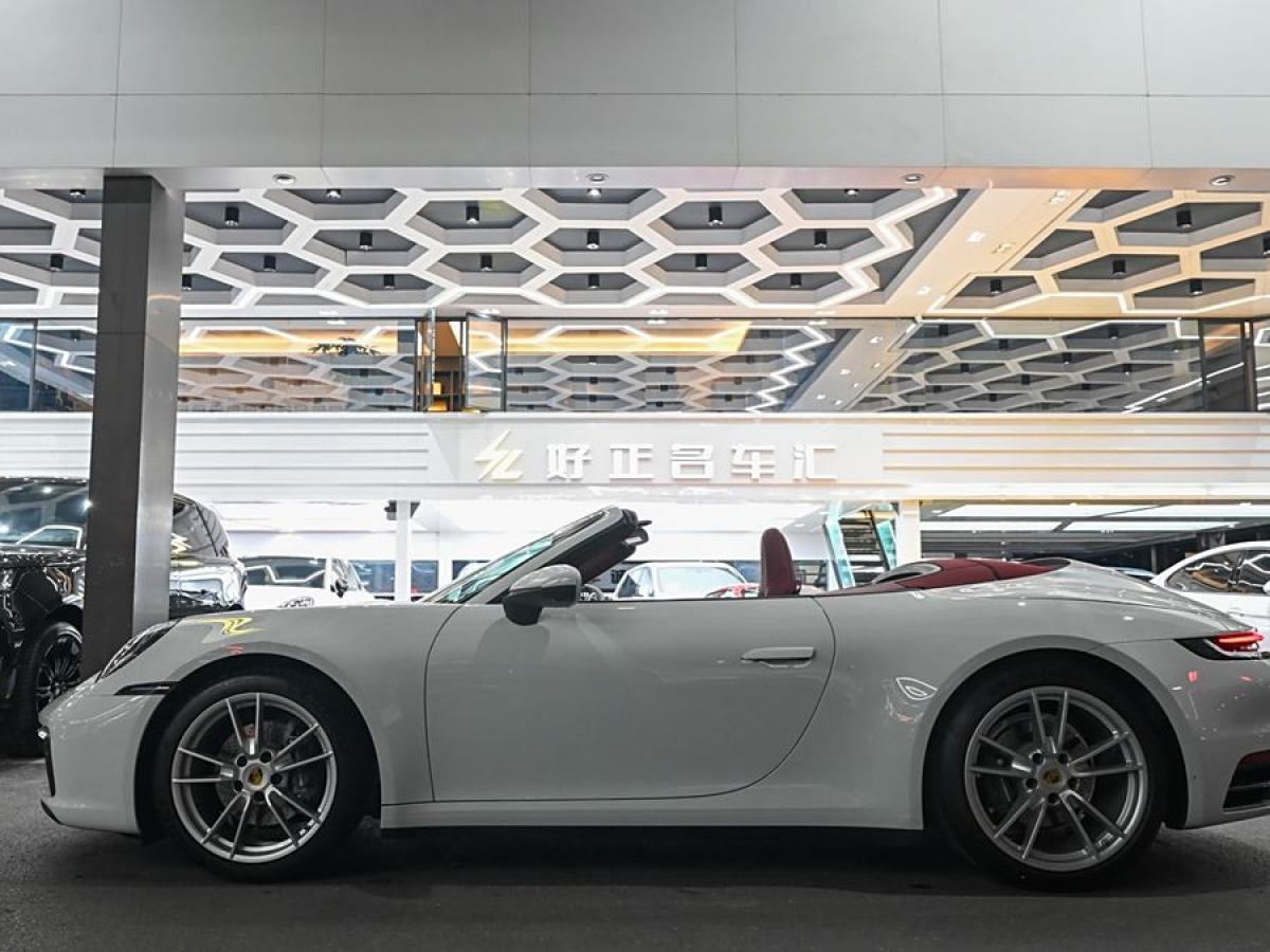 保時(shí)捷 911  2023款 Carrera Cabriolet 3.0T圖片