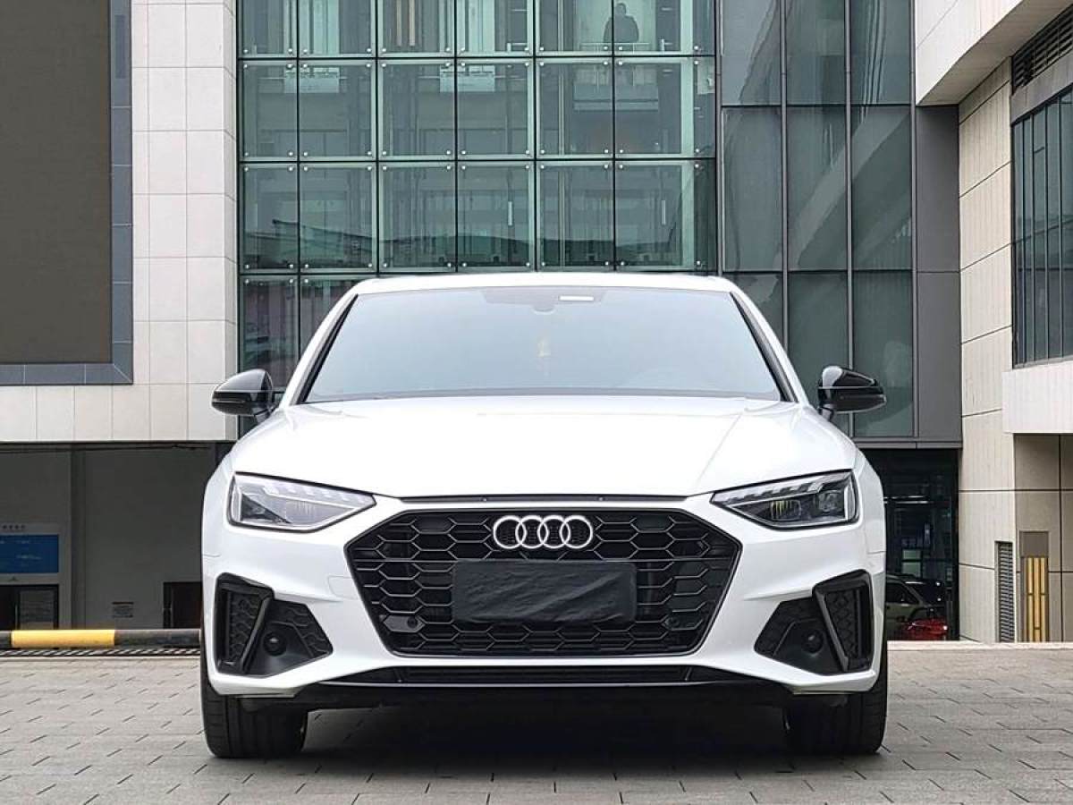 奧迪 奧迪A4L  2024款 40 TFSI 豪華動感型圖片