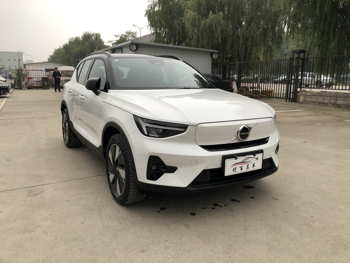 沃爾沃 沃爾沃XC40新能源  2024款 長(zhǎng)續(xù)航版圖片