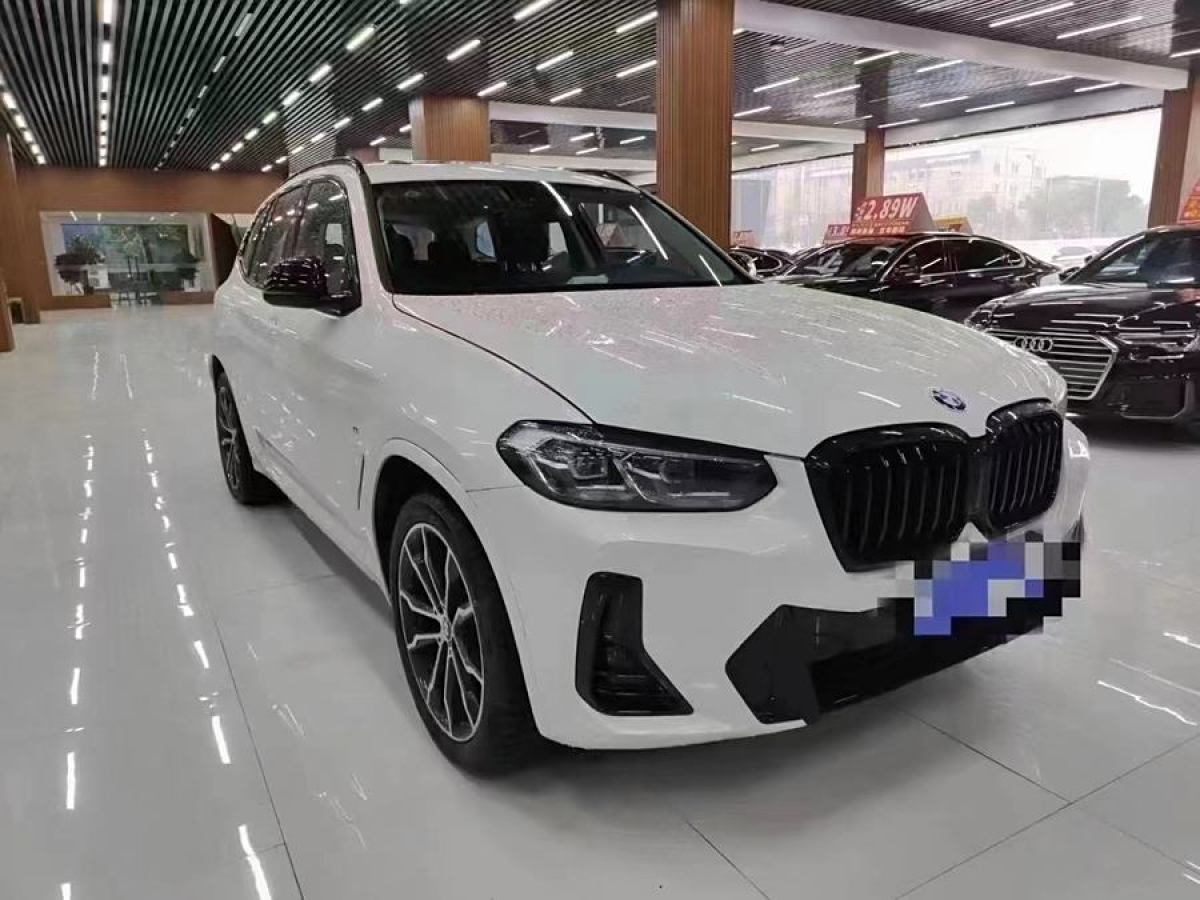 寶馬 寶馬X3  2022款 xDrive30i 領(lǐng)先型 M曜夜套裝圖片