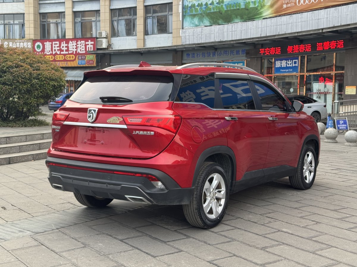 寶駿 530  2018款 1.5T 手動尊貴型圖片