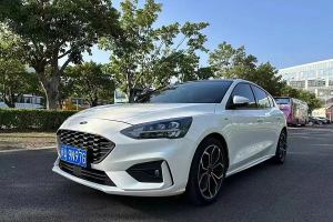 福克斯 福特 两厢 EcoBoost 180 自动ST Line