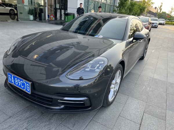 保时捷 Panamera  2017款 Panamera 行政加长版 3.0T