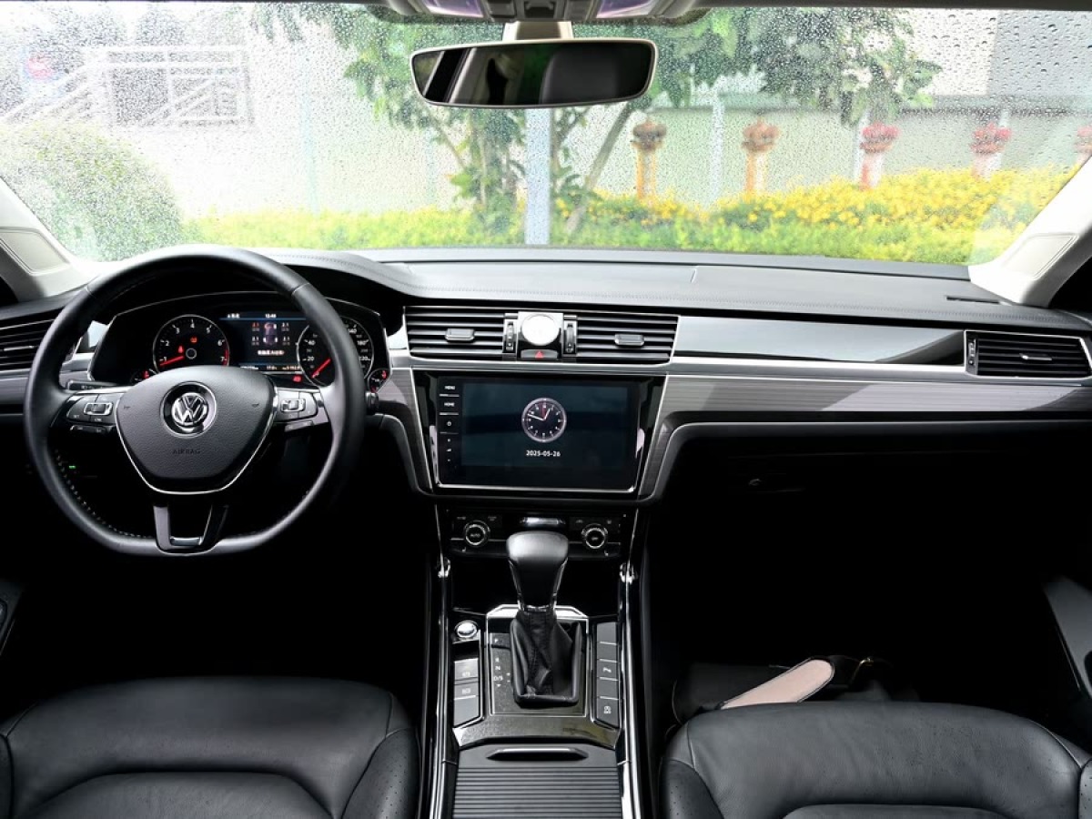 大眾 輝昂  2018款 改款 380TSI 兩驅(qū)商務(wù)版圖片