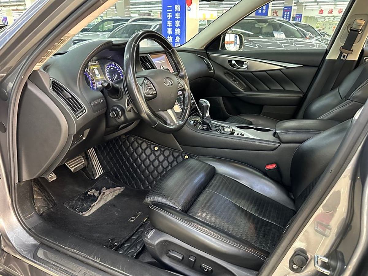 英菲尼迪 Q50  2014款 3.7L 豪華運動版圖片