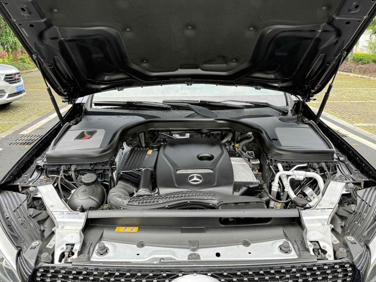 奔馳 奔馳GLC  2017款 GLC 260 4MATIC 動感型圖片