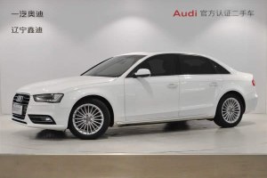 奧迪A4L 奧迪 35 TFSI 典藏版 自動標(biāo)準(zhǔn)型