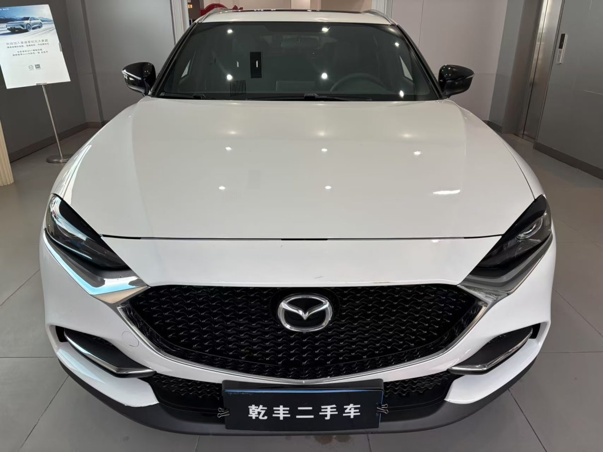 2020年7月馬自達 CX-4  2020款 2.0L 自動兩驅(qū)藍天品位版