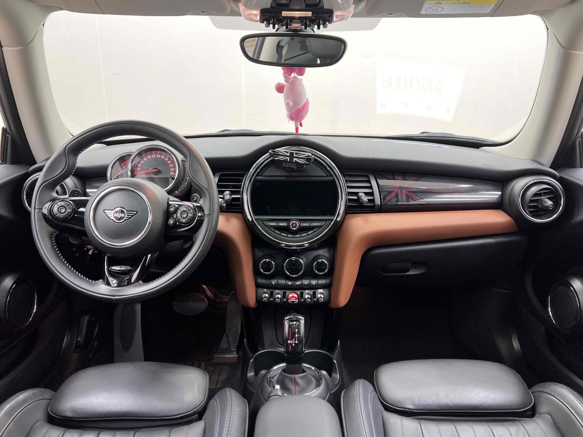 MINI MINI  2020款 2.0T COOPER S 藝術(shù)家圖片