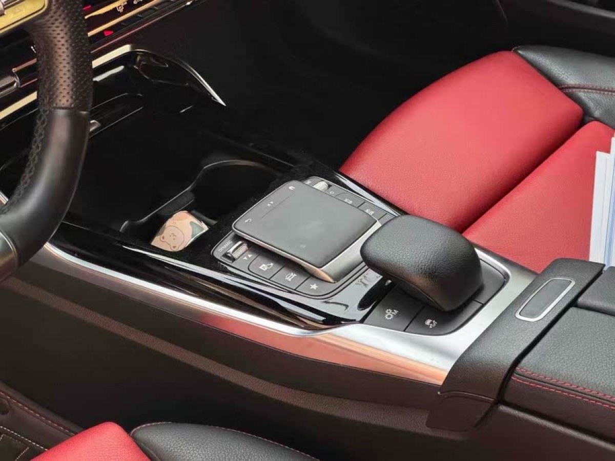 奔馳 奔馳A級AMG  2020款 AMG A 35 4MATIC圖片