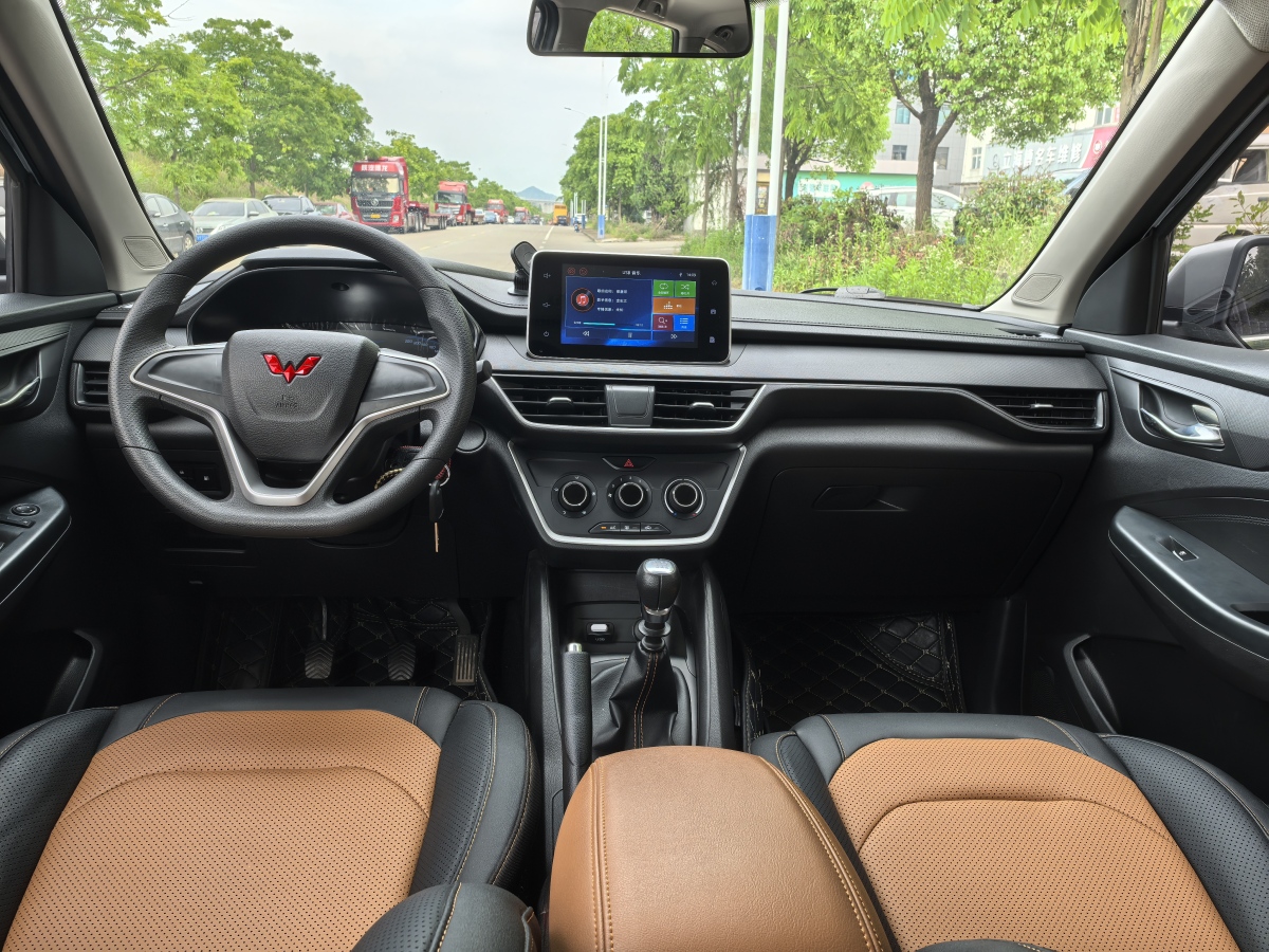 五菱 五菱宏光S3  2019款  1.5L 手动舒适型 国VI图片