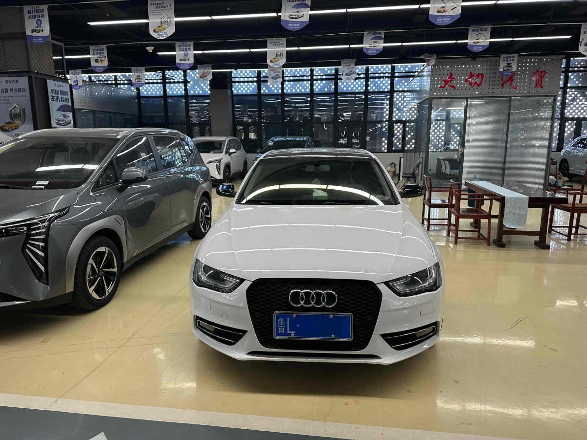 奧迪 奧迪A4L  2013款 35 TFSI 自動標(biāo)準(zhǔn)型圖片