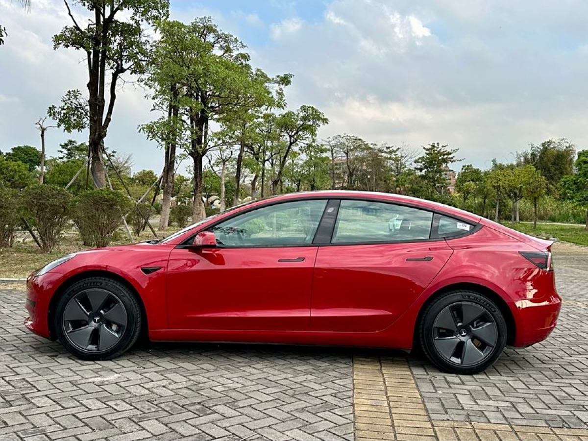 特斯拉 Model Y  2022款 改款 后輪驅(qū)動版圖片