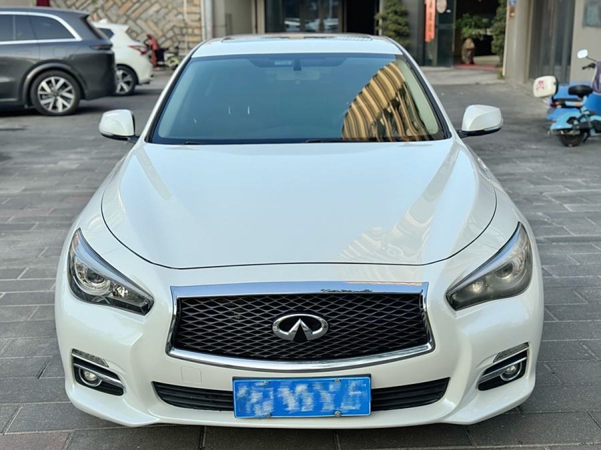 英菲尼迪 Q50L  2015款 2.0T 舒適版圖片