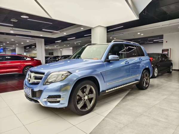 奔驰 奔驰GLK级  2013款 GLK 300 4MATIC 动感天窗型