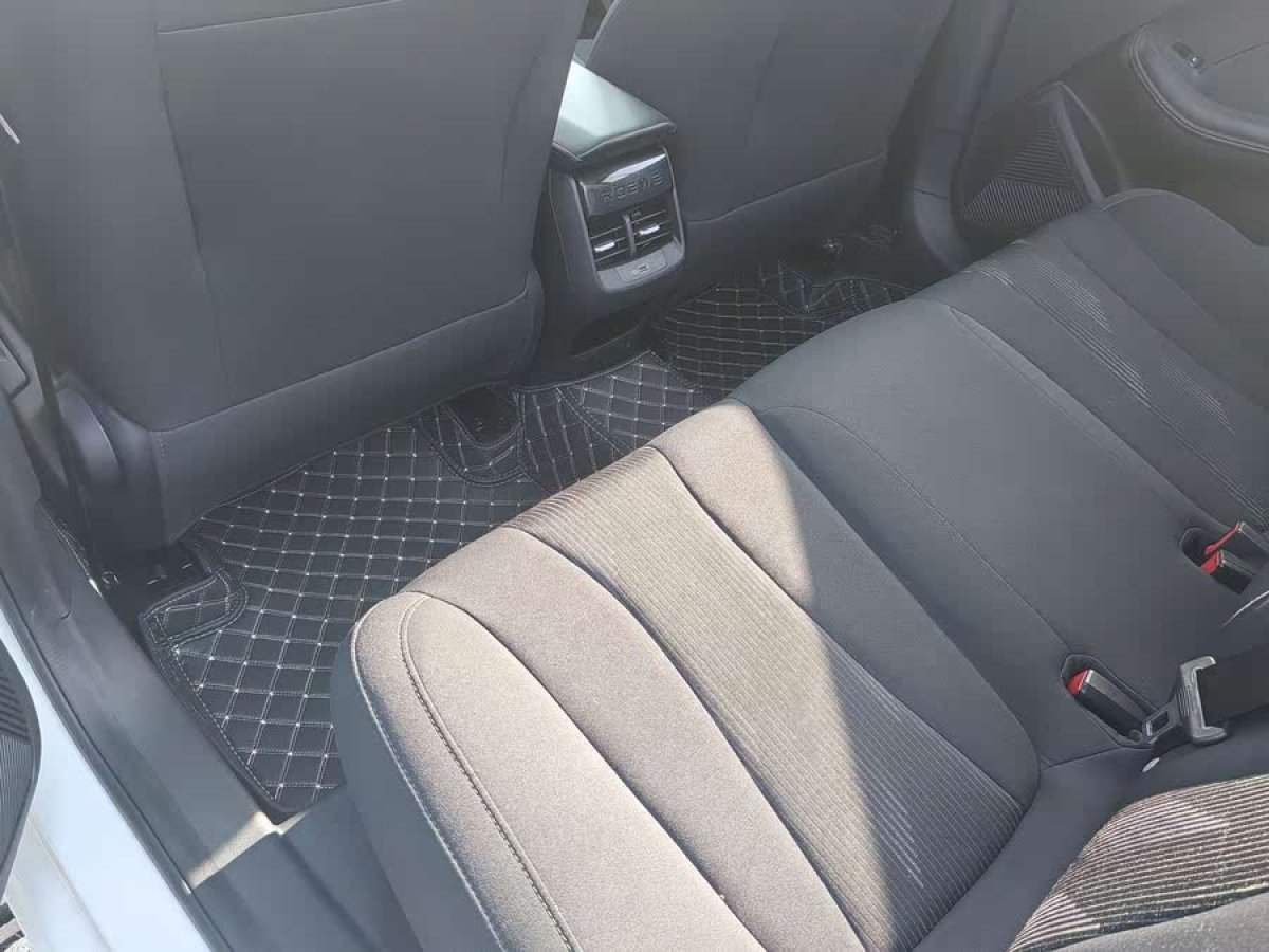 榮威 i5  2021款 改款 1.5L CVT鉆石版圖片