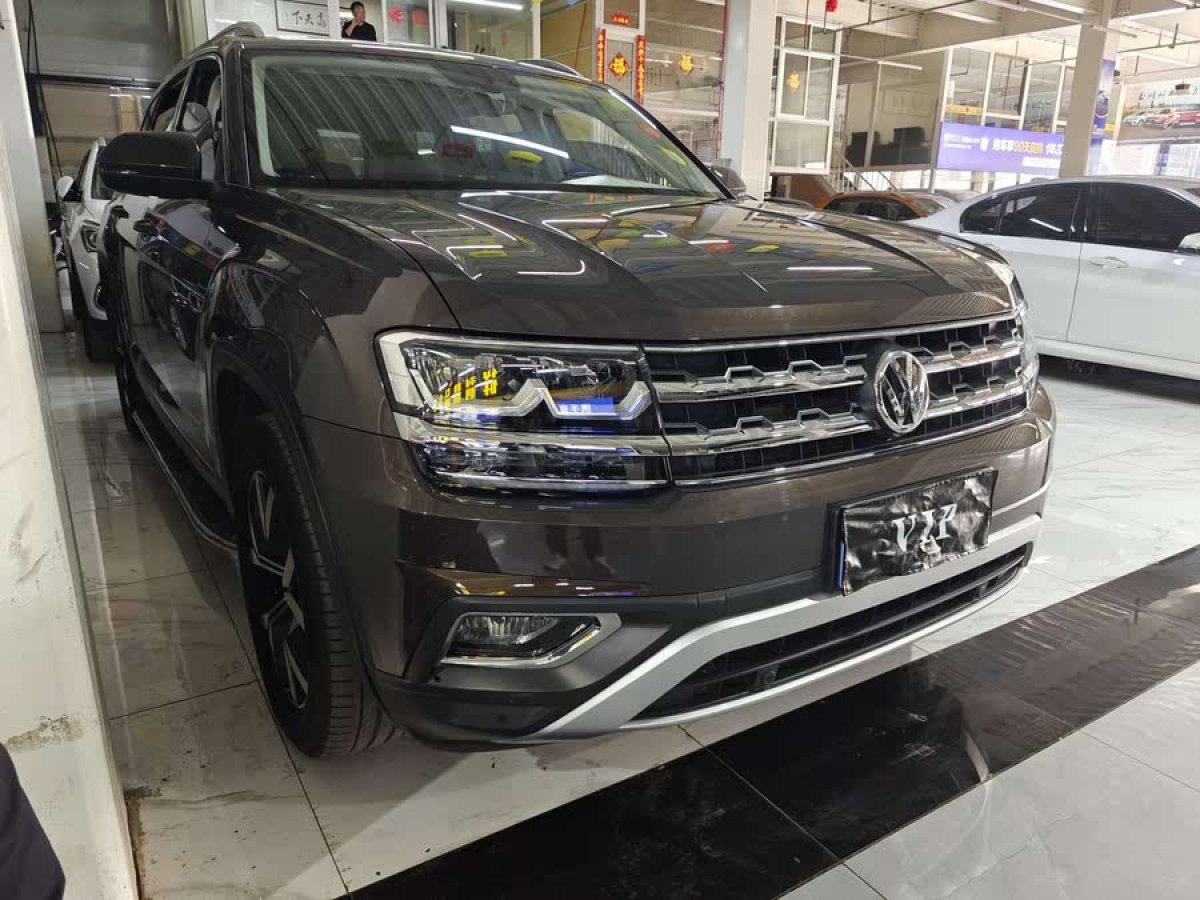 大眾 途昂  2023款 改款 330TSI 兩驅(qū)豪華版圖片
