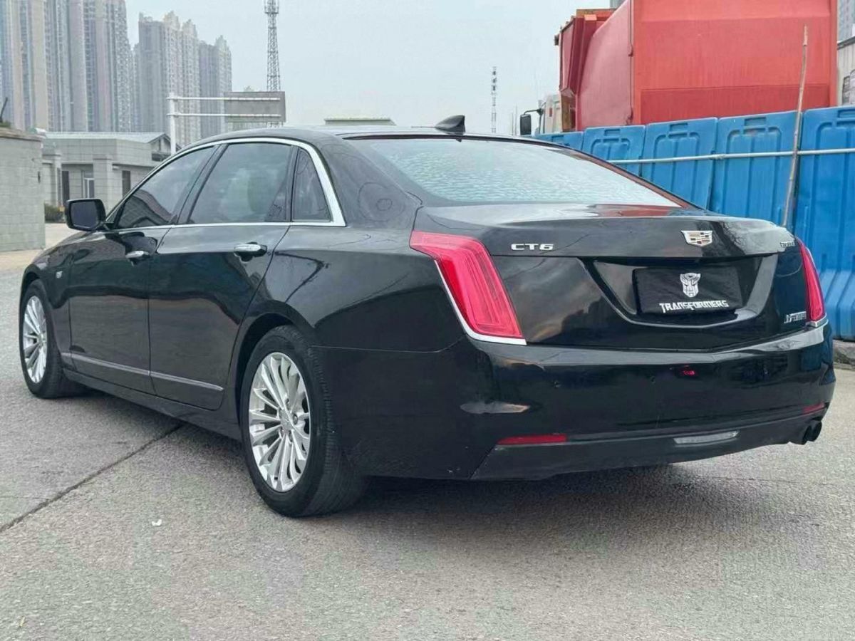 凱迪拉克 CT6  2017款 28T 鉑金版圖片