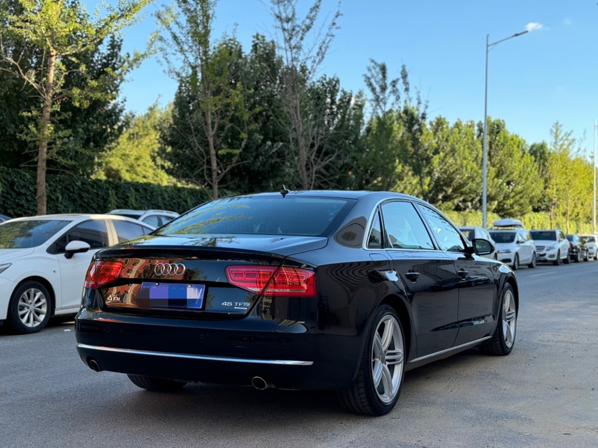 奧迪 奧迪A8  2011款 A8L 3.0 TFSI quattro豪華型(245kW)圖片