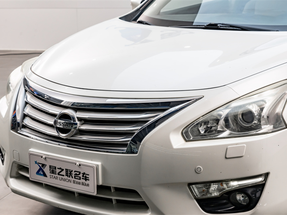 日產(chǎn) 天籟 13款 2.5L XL領(lǐng)先版圖片