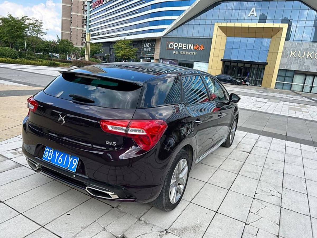 2014年9月DS DS 5  2014款 1.6T 豪華版THP200