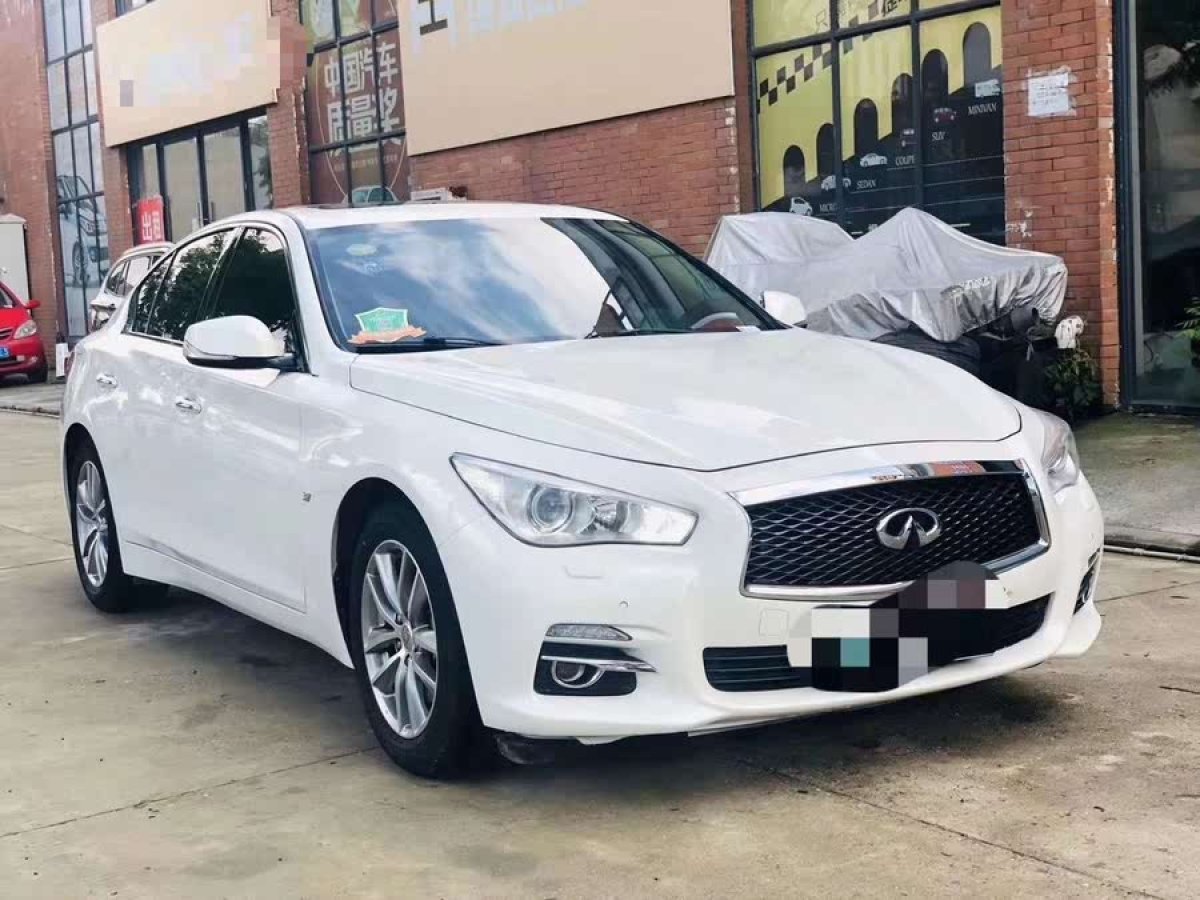 英菲尼迪 Q50L  2016款 2.0T 悅享版圖片