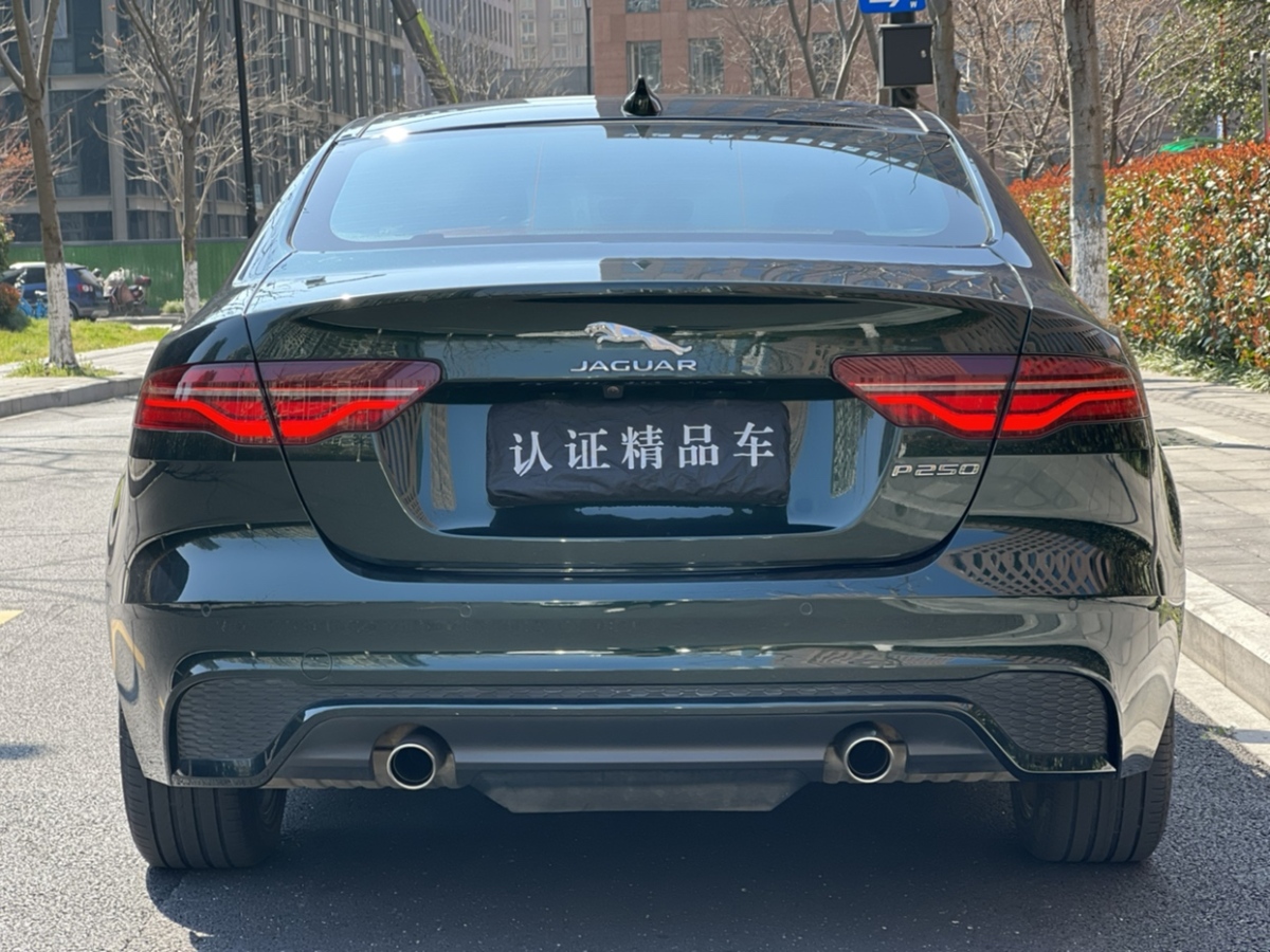 捷豹 XEL  2022款 2.0T 250PS R-DYNAMIC S進(jìn)取運(yùn)動(dòng)版圖片