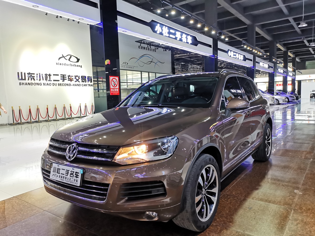 2015年7月大眾 途銳  2015款 3.0TSI 標(biāo)配型