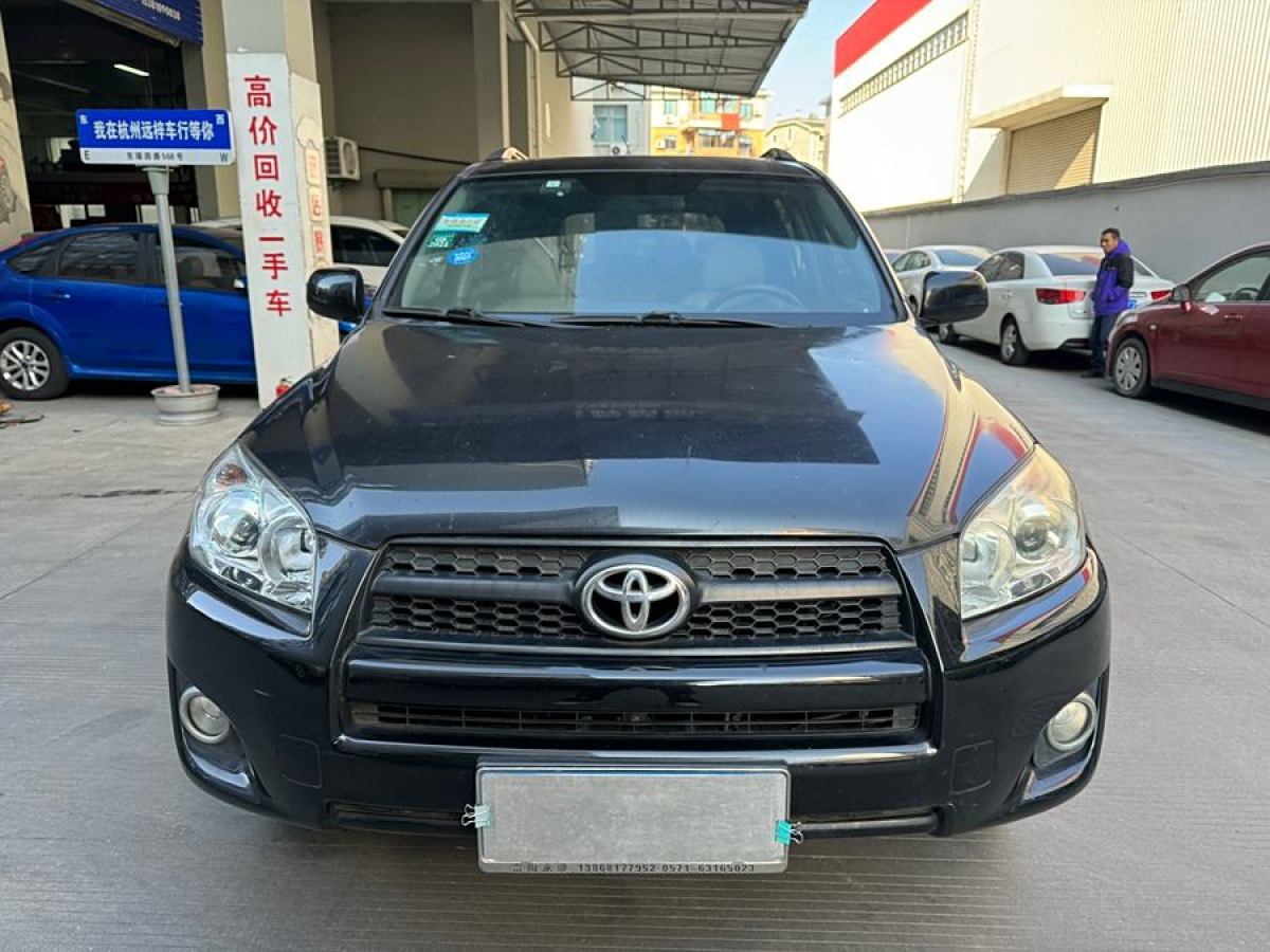 豐田 RAV4榮放  2009款 2.0L 自動(dòng)豪華版圖片