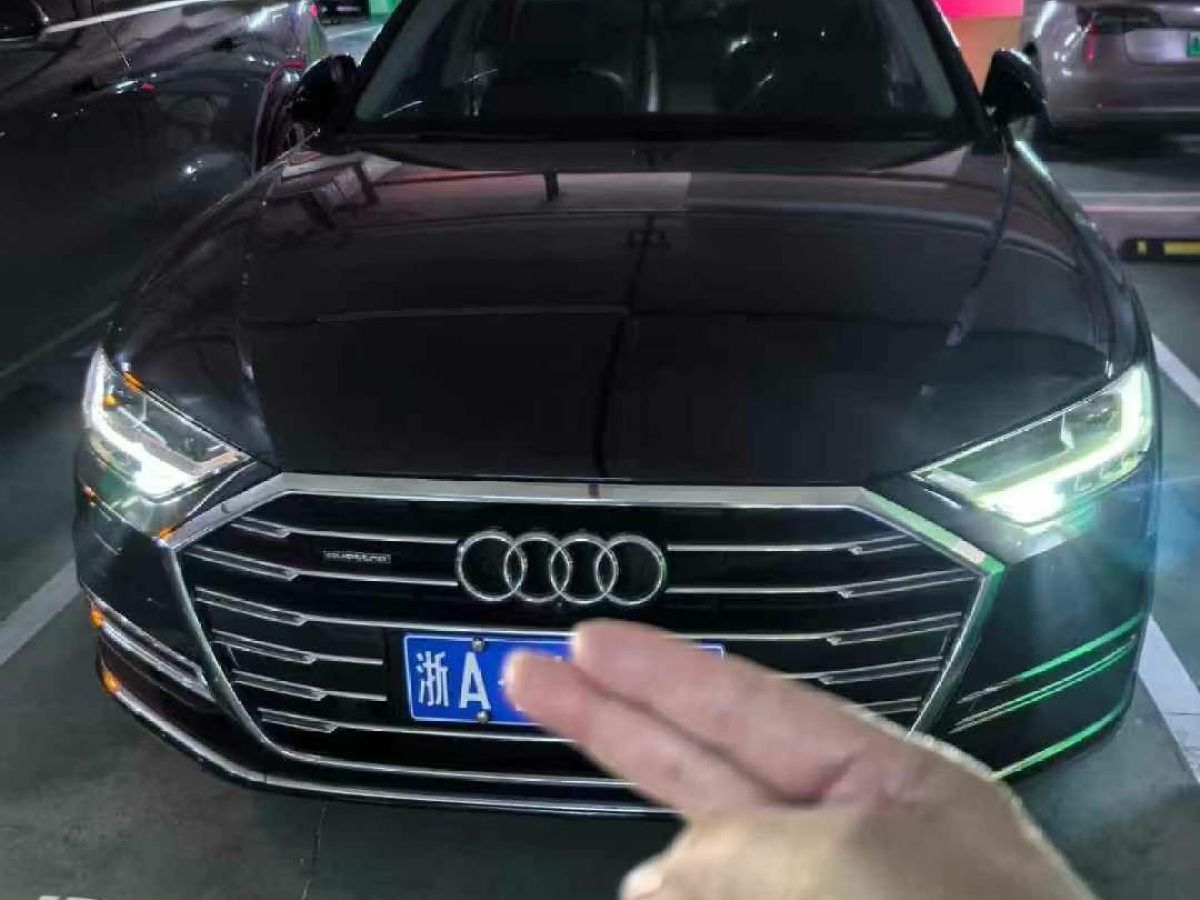 奧迪 奧迪S8  2020款 S8L 4.0TFSI quattro圖片