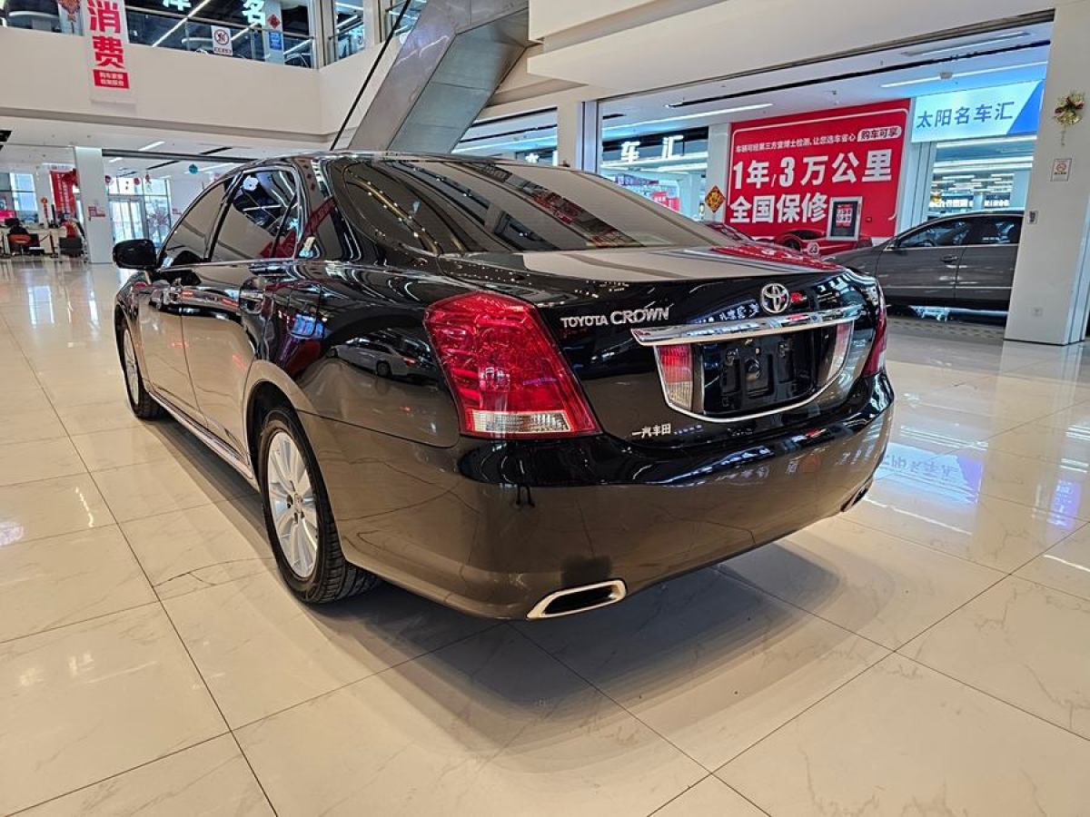 2012年6月豐田 皇冠  2012款 2.5L Royal 舒適版