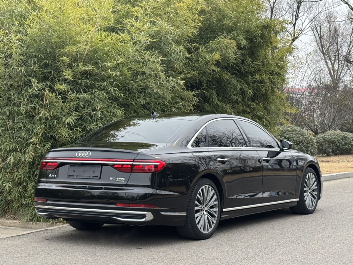 奧迪 奧迪A8  2023款 A8L 50 TFSI quattro 尊享型圖片