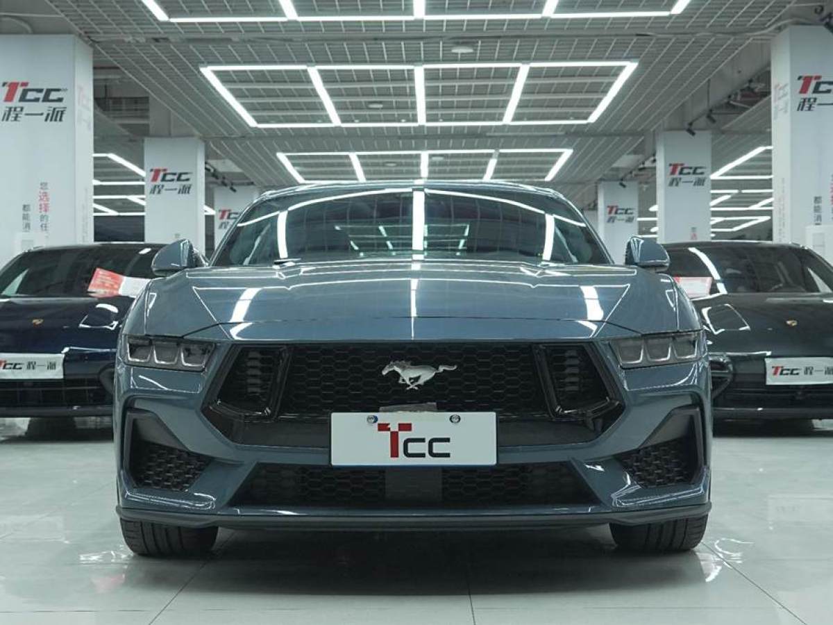 福特 Mustang  2024款 2.3T EcoBoost 硬頂性能版圖片