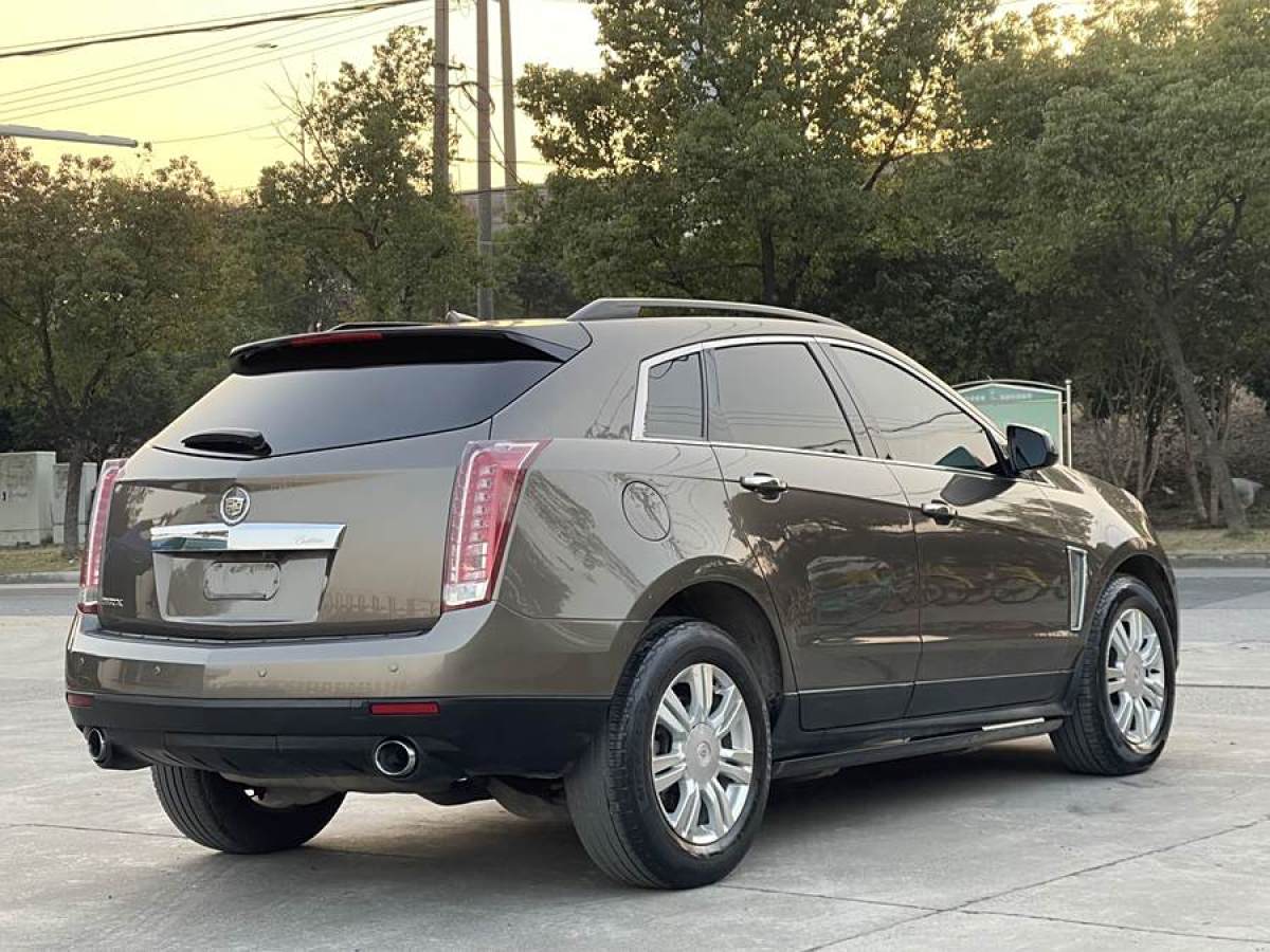 凱迪拉克 SRX  2015款 3.0L 舒適型圖片