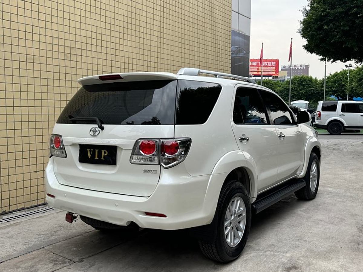 2015年7月豐田 Fortuner  2015款 2.7L 標準版