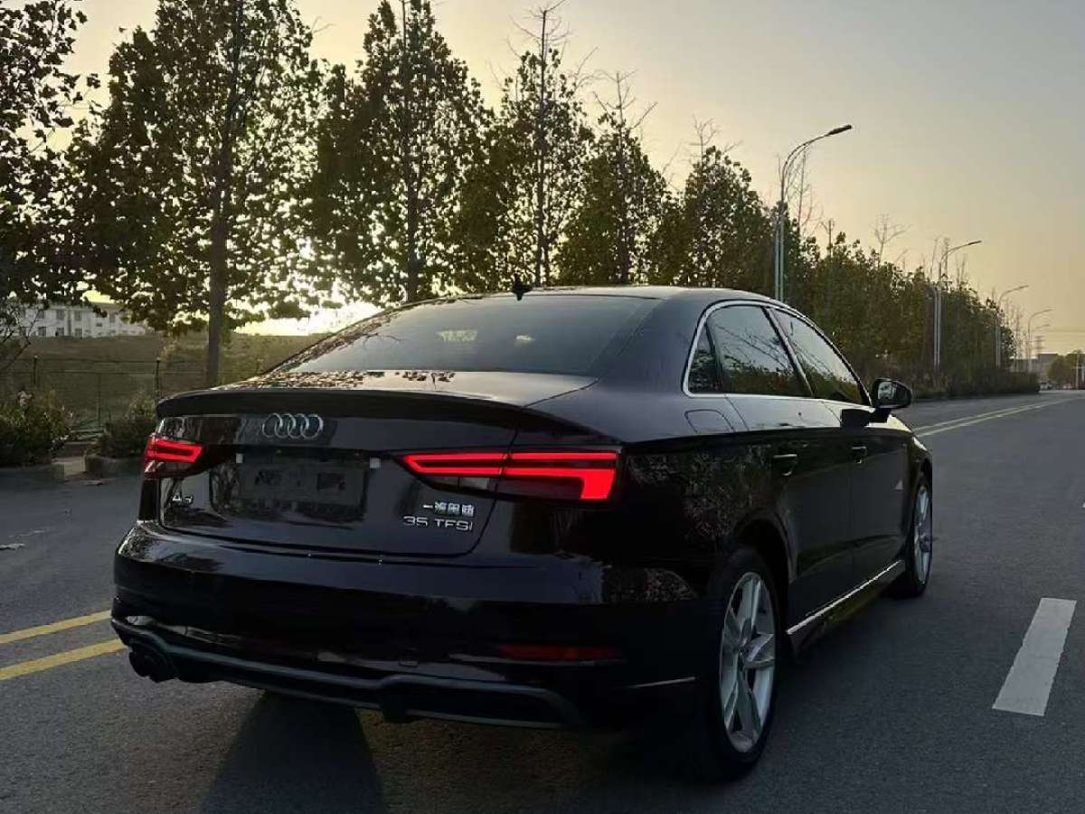 奧迪 奧迪A3  2019款 Limousine 35 TFSI 時(shí)尚型 國V圖片