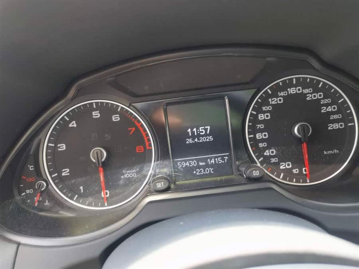 奧迪 奧迪Q5  2018款 典藏版 40 TFSI 進(jìn)取型圖片
