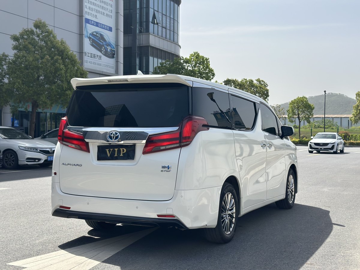 豐田 埃爾法  2020款 雙擎 2.5L 豪華版圖片