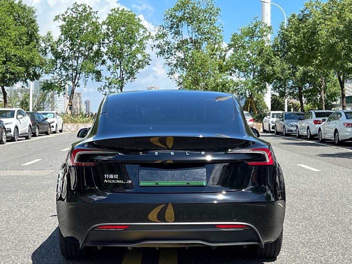 特斯拉 Model Y  2023款 后輪驅(qū)動(dòng)版圖片